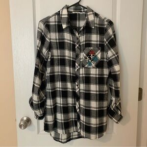 Cato flannel with boho pocket embroidery